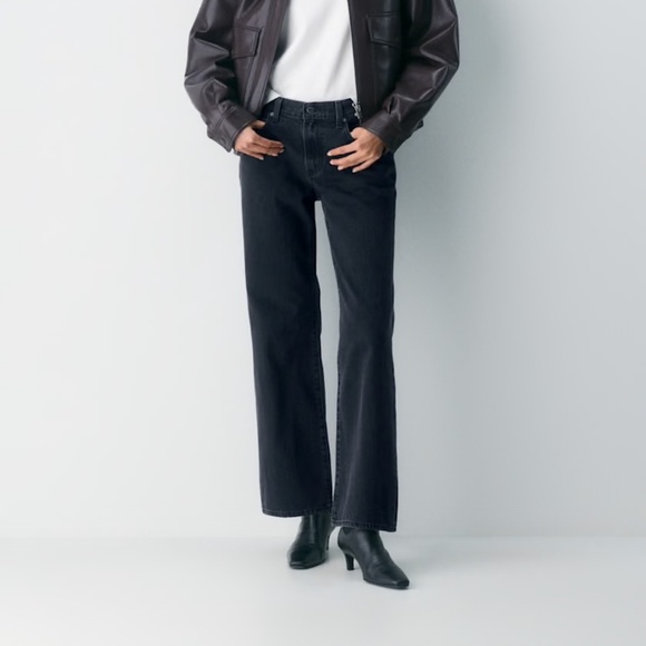 Denim Forum The Farrah Lo-rise Wide Jean - Picture 1 of 4